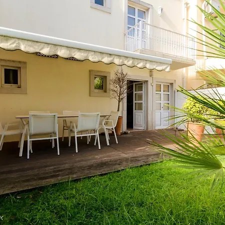 Charming House In With Shared Pool * Vilamoura